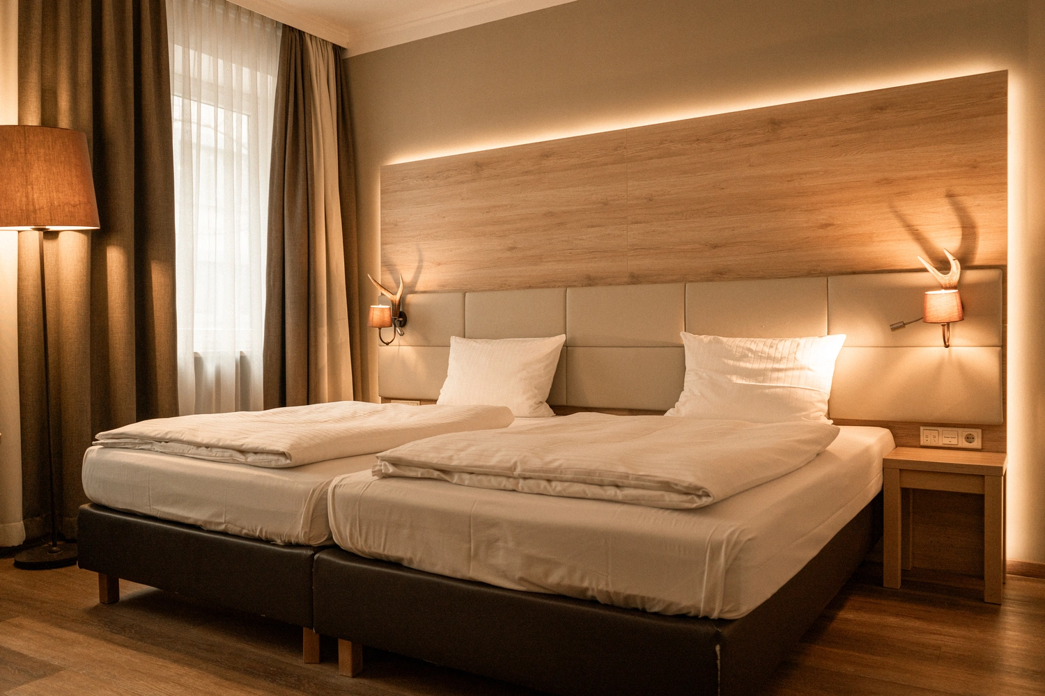 Munich: Hotel Drei Löwen image 6