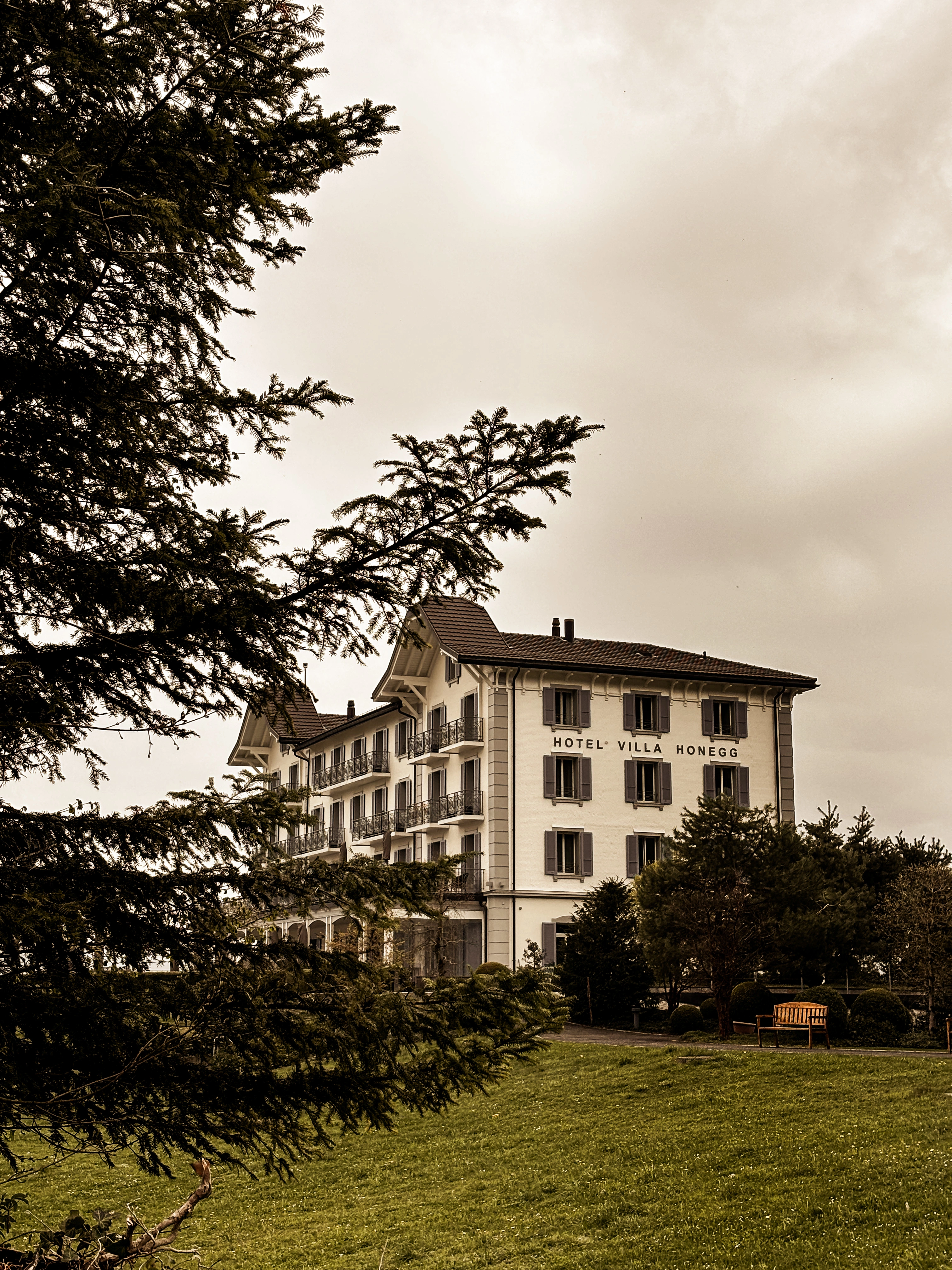 Ennetbürgen: Hotel Villa Honegg image 15